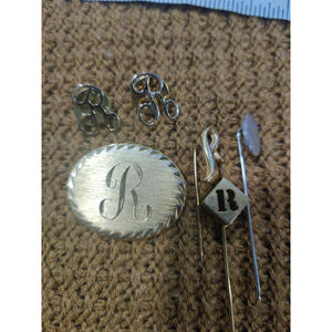 Lot of "R" Pin Brooch Jewelry 6 Items